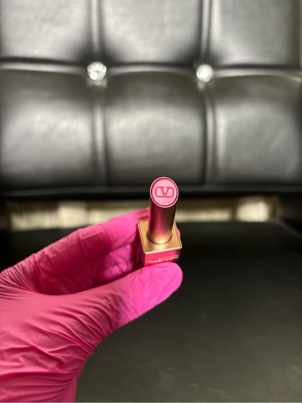 Valentino Spike Lip Balm - 302R Extra Pink